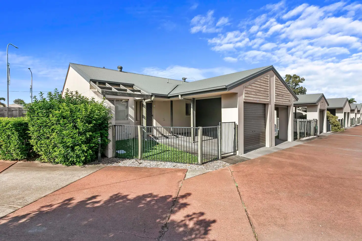 Main view of Homely unit listing, 27/1 Ibis Boulevard, Eli Waters QLD 4655