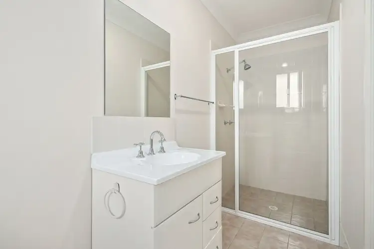 Sixth view of Homely house listing, 2/16 Seymour Drive, Flinders NSW 2529