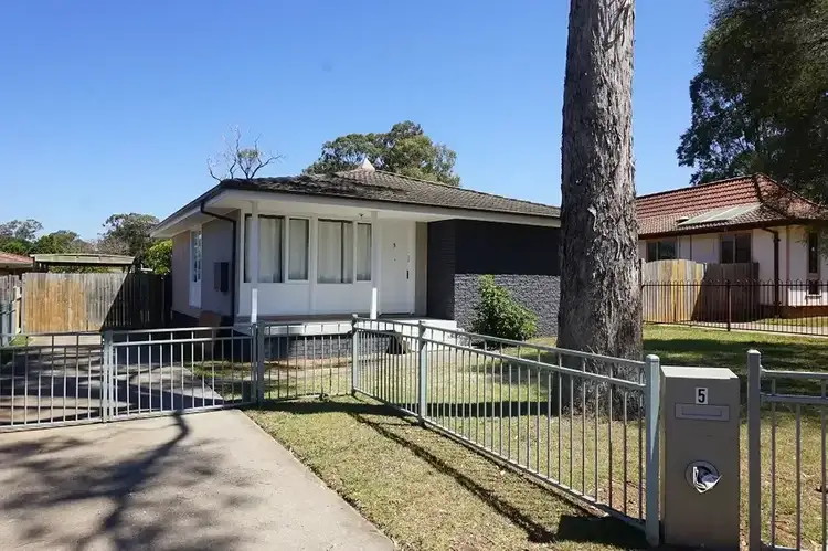 5 Elizabeth Way, Airds NSW 2560