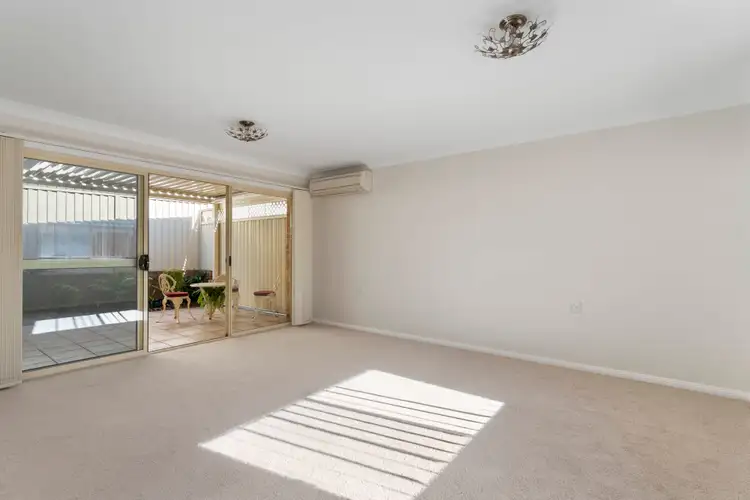 Fourth view of Homely villa listing, 5/67 Parkes Street, Helensburgh NSW 2508