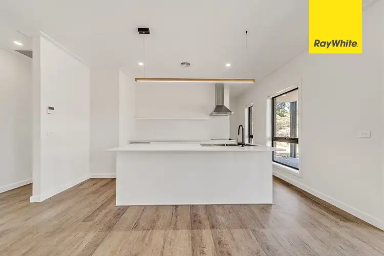 215a Birchmans Grove, Wamboin NSW 2620