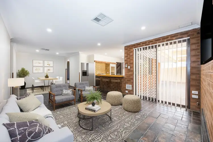 5 Cook Avenue, Hillarys WA 6025