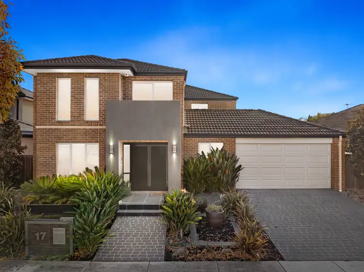17 Riverdale Boulevard, South Morang VIC 3752