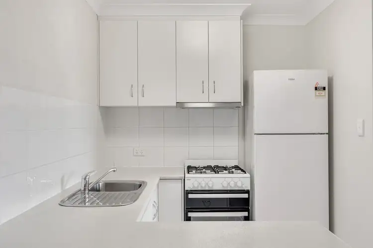 Fourth view of Homely unit listing, 5/1-3 Uniplaza Court, Kearneys Spring QLD 4350