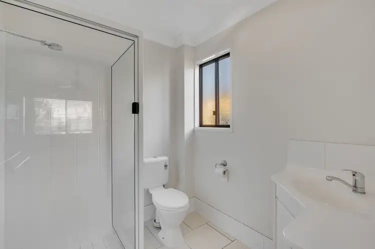 Sixth view of Homely unit listing, 5/1-3 Uniplaza Court, Kearneys Spring QLD 4350