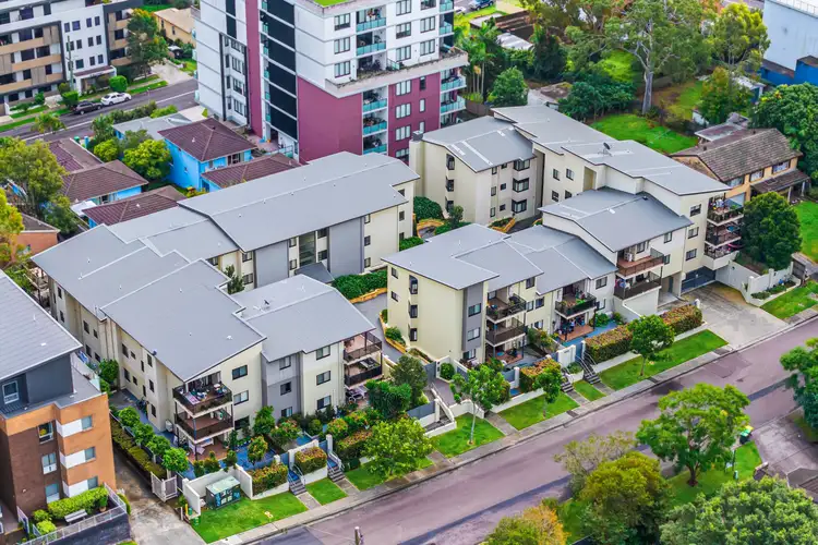 Second view of Homely apartment listing, 4/212-220 Gertrude Street, North Gosford NSW 2250