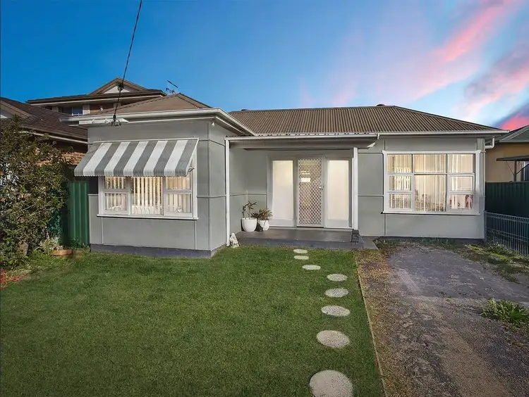 58 Nelson Street, Umina Beach NSW 2257