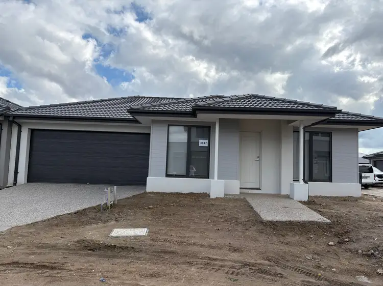 14 Pinocchio Lane, Officer VIC 3809
