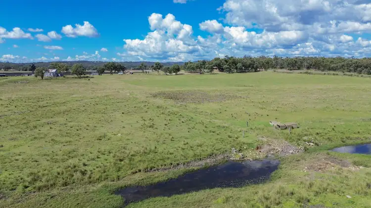 15962 Cunningham Highway, Greymare QLD 4370