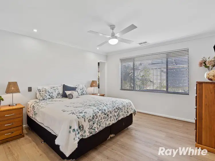 Seventh view of Homely house listing, 5 Wittenoom Turn, Dawesville WA 6211