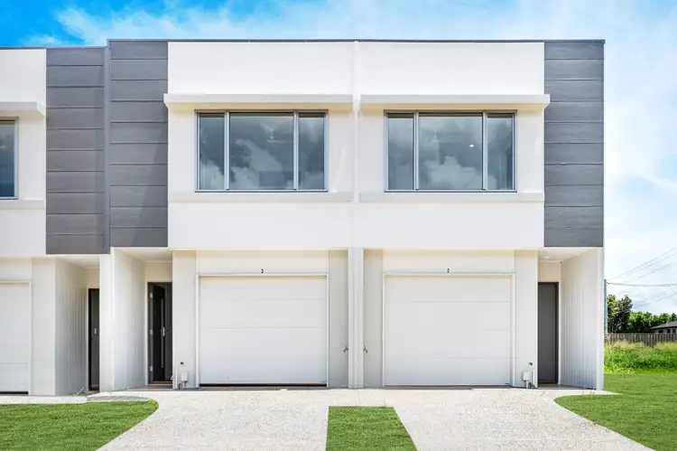 2/9 Diamond Avenue, Kallangur QLD 4503
