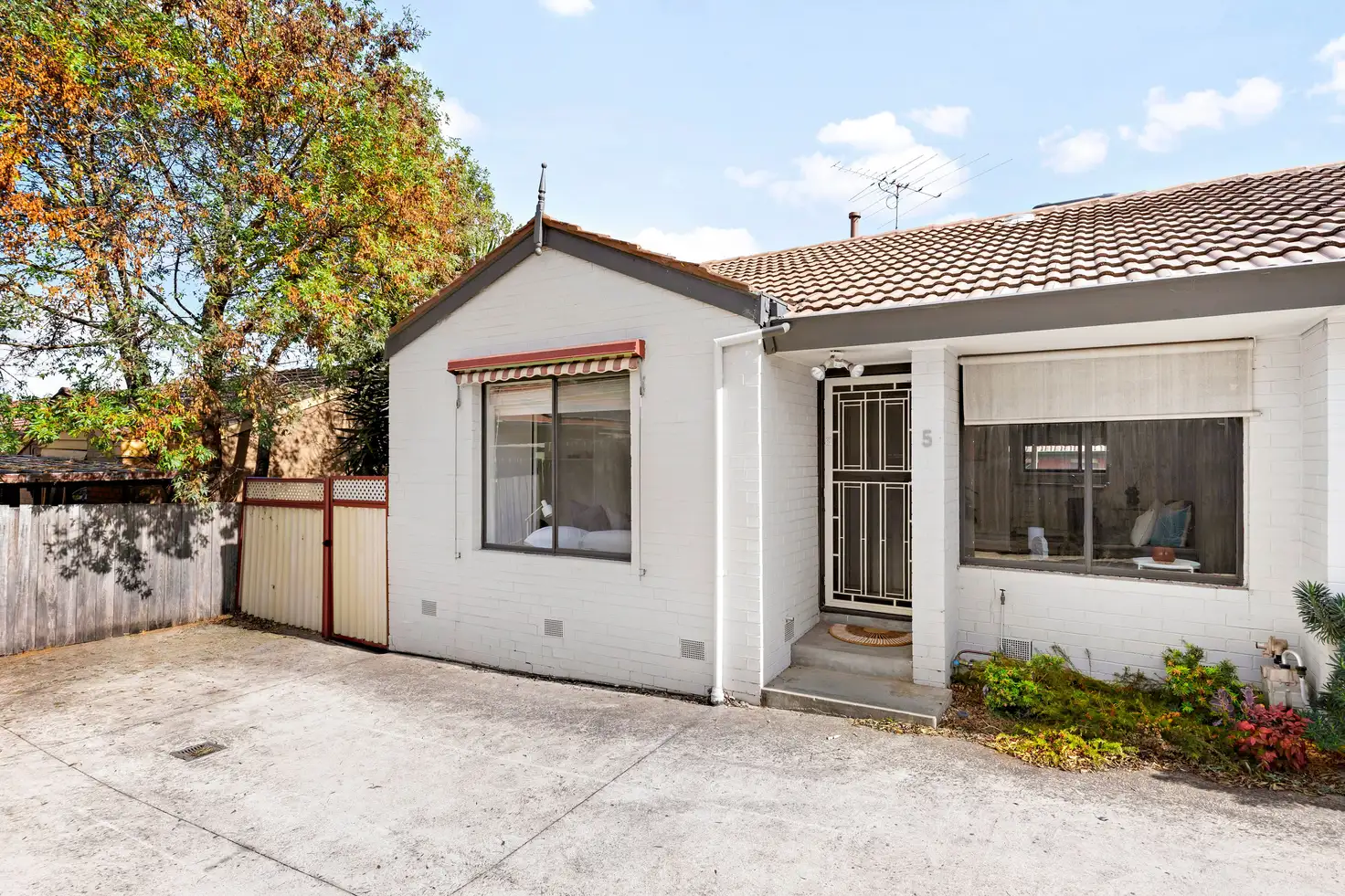 Main view of Homely house listing, 5/4 Douglas Street, Pascoe Vale VIC 3044