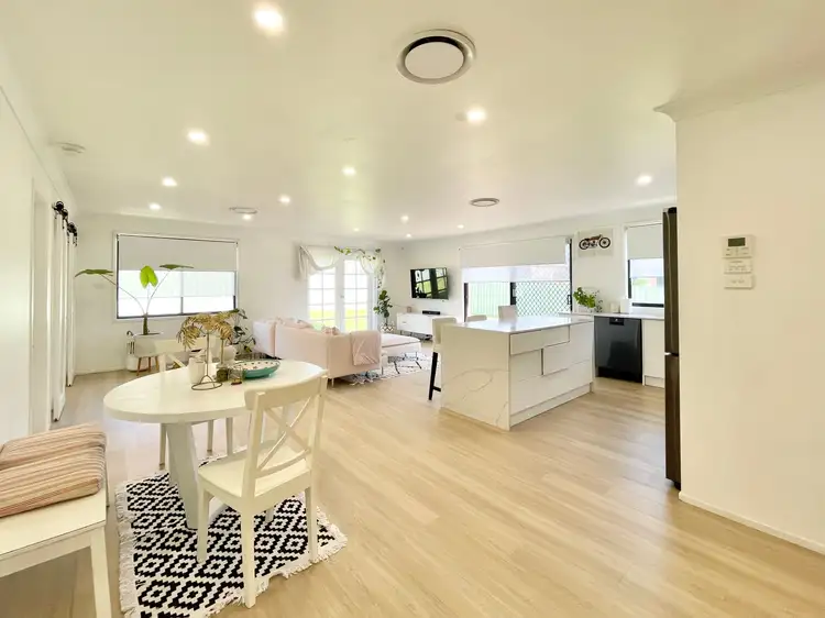 Fifth view of Homely house listing, 8 Englewood Way, Glenmore Park NSW 2745