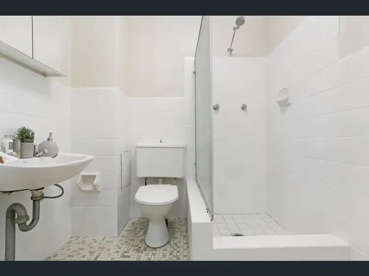 Fifth view of Homely studio listing, 14/101 Macleay Street, Potts Point NSW 2011