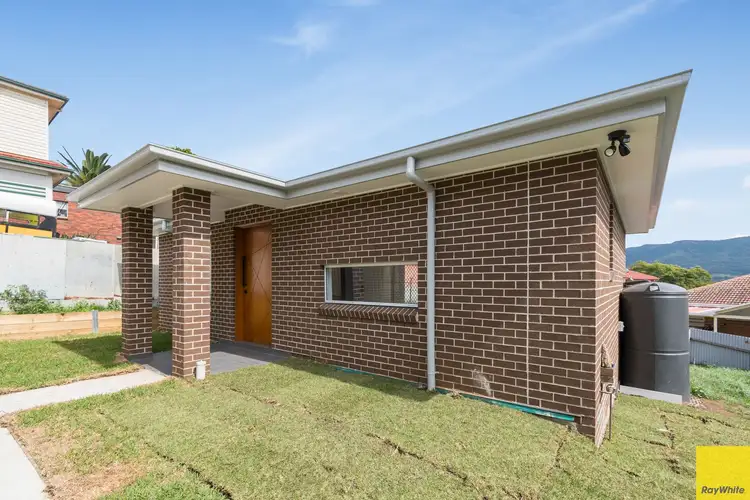 348a Princes Highway, Dapto NSW 2530