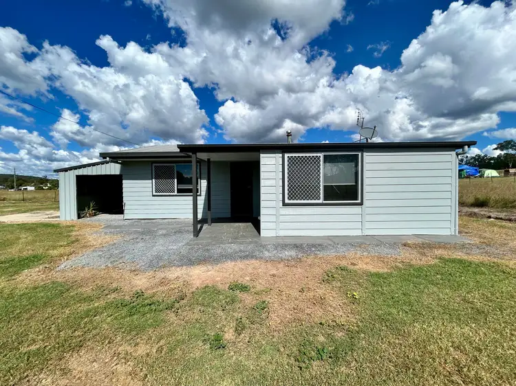 12 Lewis Street, Leyburn QLD 4365