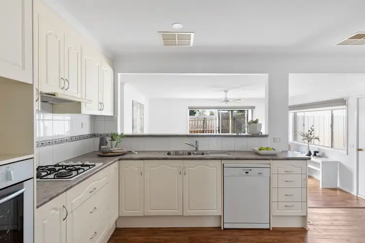 Second view of Homely house listing, 10 Sunrise Court, Epping VIC 3076