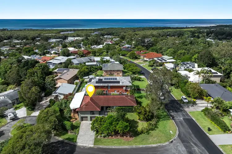 7 Harah Court, Ocean Shores NSW 2483
