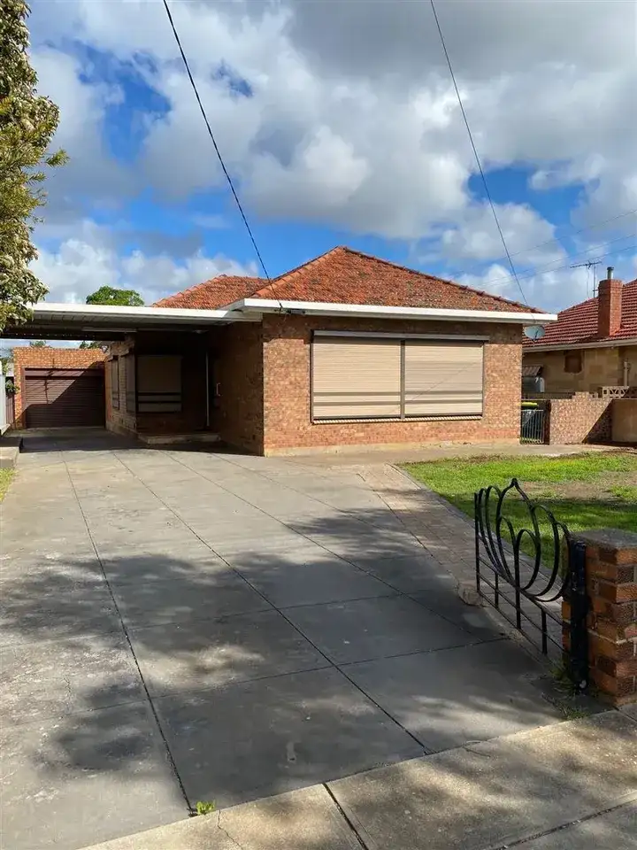 9 Milton Avenue, Clearview SA 5085