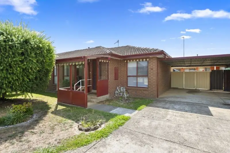 Main view of Homely unit listing, 15/40 Alexandra Close, Sebastopol VIC 3356