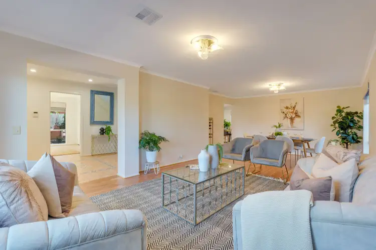 Fifth view of Homely house listing, 6 Pembroke Crescent, Craigieburn VIC 3064