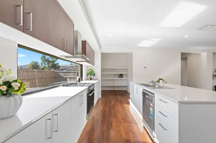 Fourth view of Homely house listing, 12 Allunga Way, Werribee VIC 3030