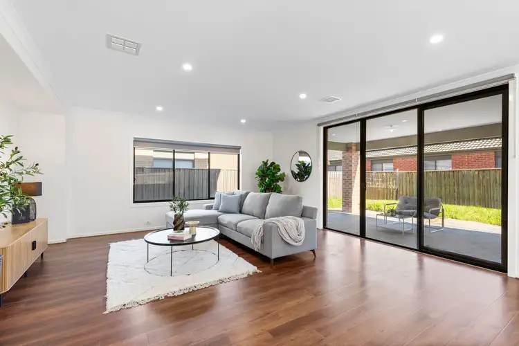Sixth view of Homely house listing, 12 Allunga Way, Werribee VIC 3030