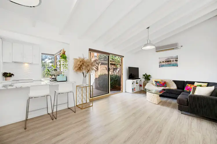 9/87 Manning Street, Scarborough WA 6019