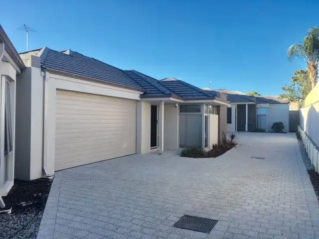 29C Curlington Crescent