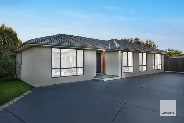 35 Shoalhaven Street, Werribee VIC 3030