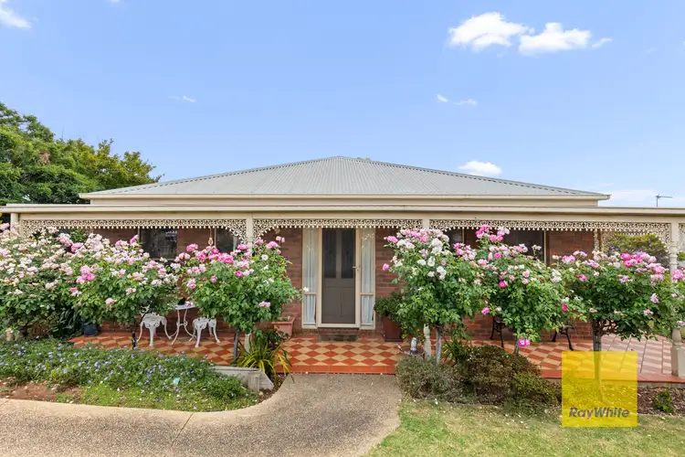 61 Monterey Drive, Waurn Ponds VIC 3216