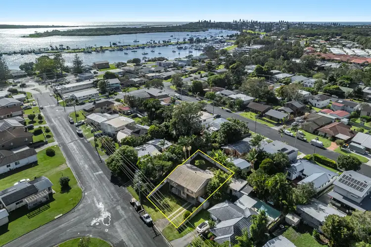 14 Golding Street, Yamba NSW 2464