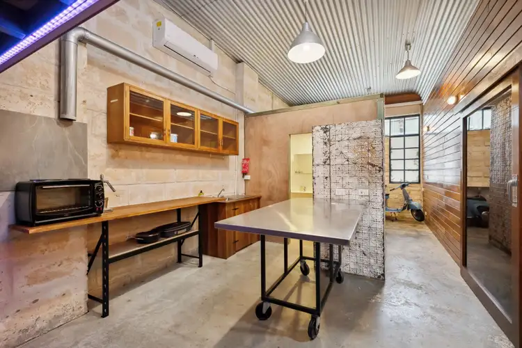 Fifth view of Homely studio listing, 5/250 Hampton Road, Beaconsfield WA 6162