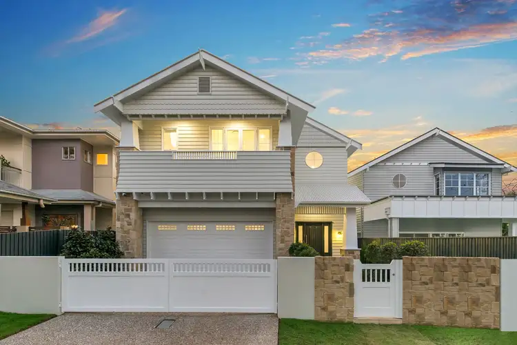 98 Woodville Street, Hendra QLD 4011