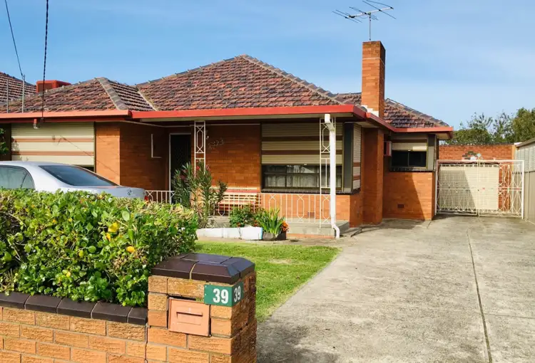 39 Kingsway Drive, Lalor VIC 3075