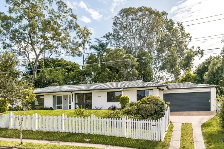 12 Glen Frew Street, Kenmore QLD 4069