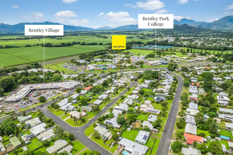 15 Lady Penrhyn Close, Bentley Park QLD 4869