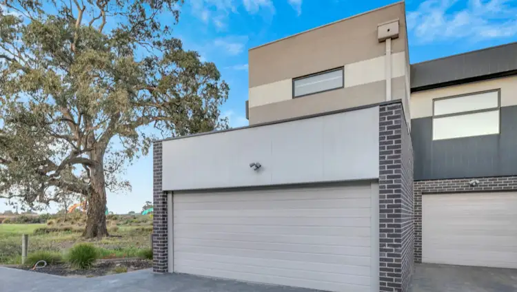15/48 Evolve Esplanade, Wollert VIC 3750