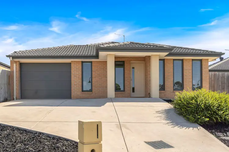 31 Berry Saltbush Drive, Wallan VIC 3756