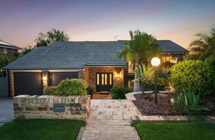 38 Glen Alpine Drive, Glen Alpine NSW 2560