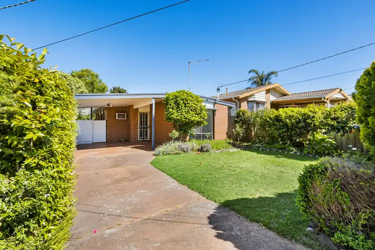144 Sixth Avenue, Rosebud VIC 3939
