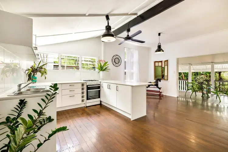 78 Marshall Street, Machans Beach QLD 4878