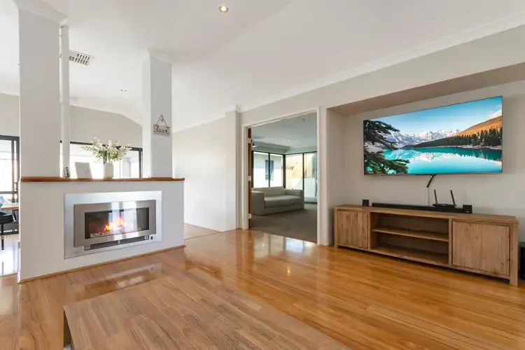 Fifth view of Homely house listing, 9 Sailboat Link, Jindalee WA 6036