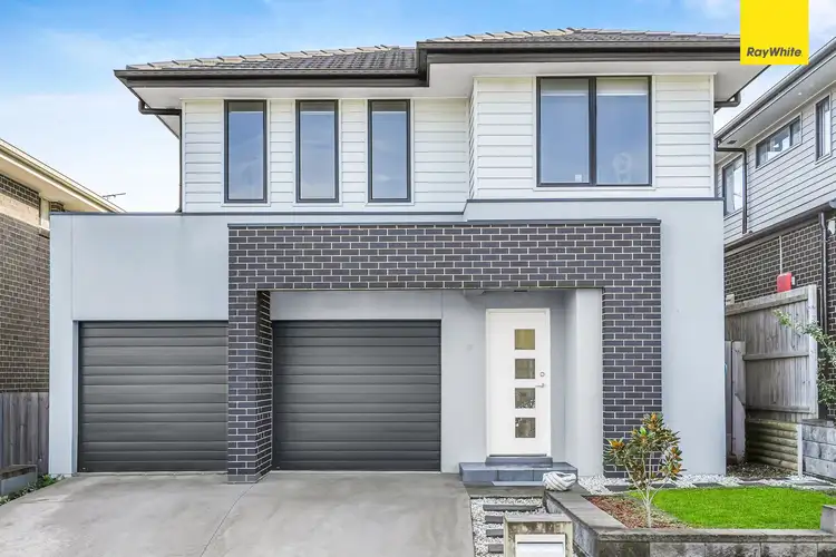8 Agnew Close, Kellyville NSW 2155