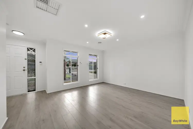 Sixth view of Homely house listing, 7 Coburn Way, Caroline Springs VIC 3023