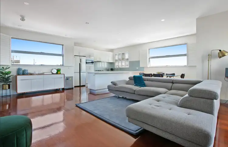 Second view of Homely townhouse listing, 6/923 High Street, Reservoir VIC 3073