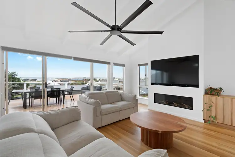 17 Padman Crescent