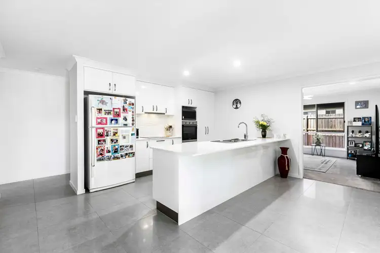 Third view of Homely house listing, 6 Banbury Court, Urraween QLD 4655