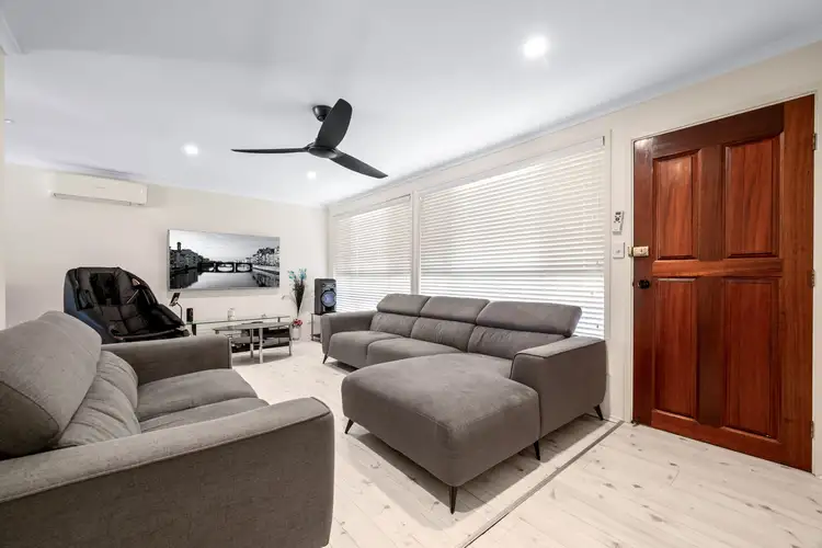 Second view of Homely house listing, 10 Juliet Close, Rosemeadow NSW 2560