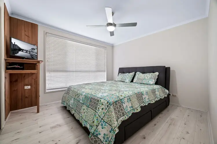 Sixth view of Homely house listing, 10 Juliet Close, Rosemeadow NSW 2560